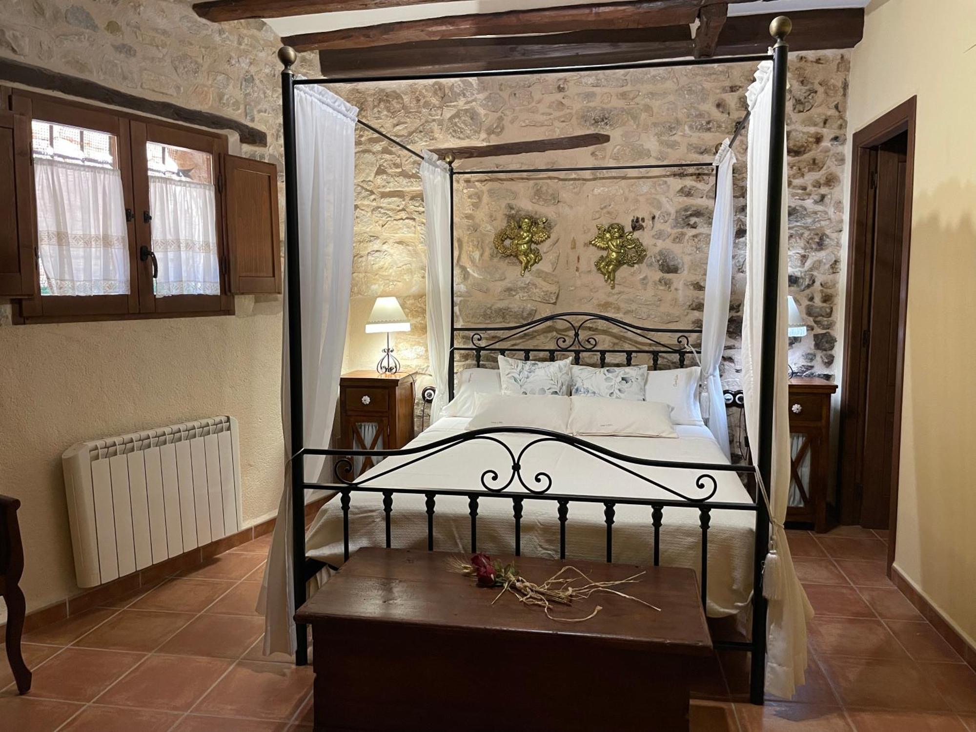 Casa Lidia - Antigua Posada Real Valderrobres Eksteriør bilde
